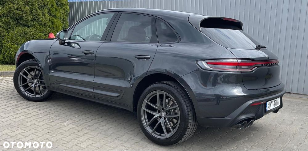 Porsche Macan T - 12