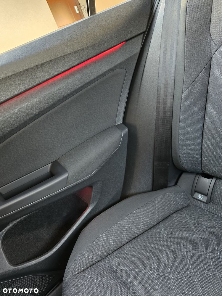 Volkswagen Golf 2.0 TDI SCR DSG Style - 22