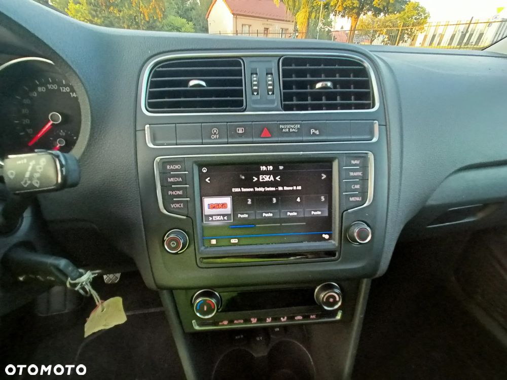 Volkswagen Polo - 13