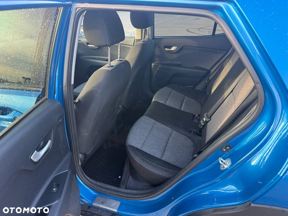 Kia Stonic 1.2 M - 10