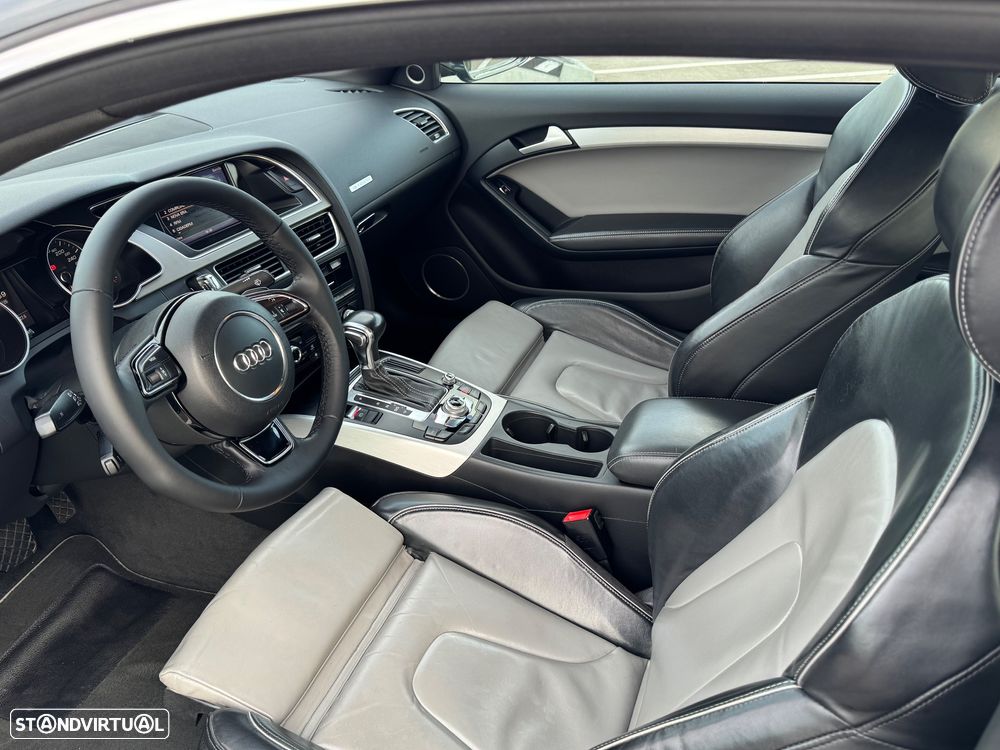 Audi A5 3.0 TDI V6 quattro S tronic C.Diesel S-line - 18