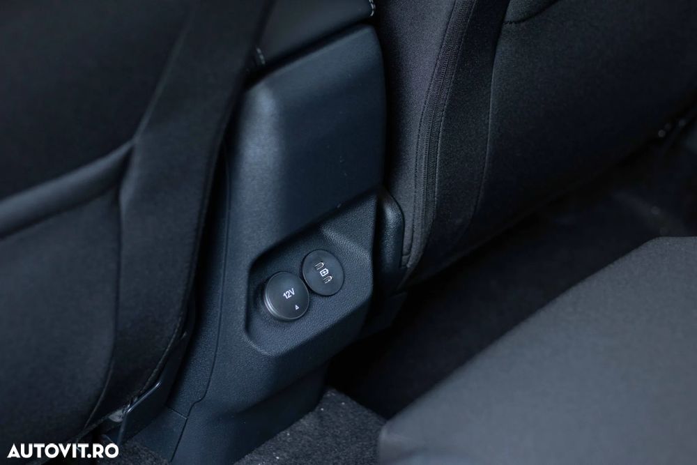 Ford Puma 1.0 EcoBoost MHEV Titanium - 17