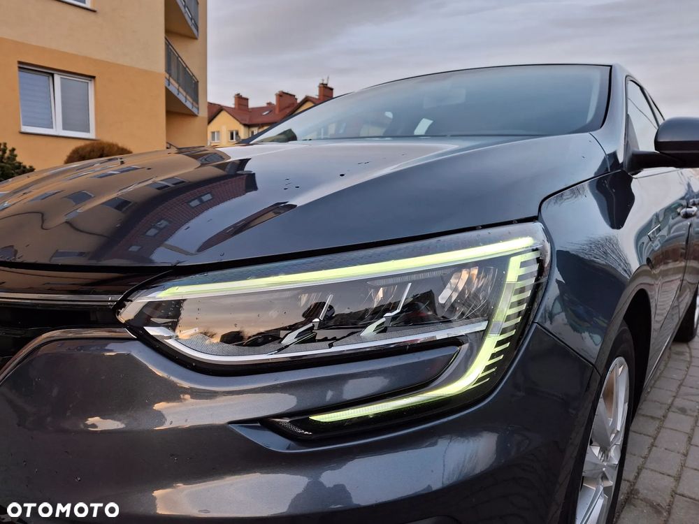 Renault Megane 1.3 TCe FAP Limited - 19