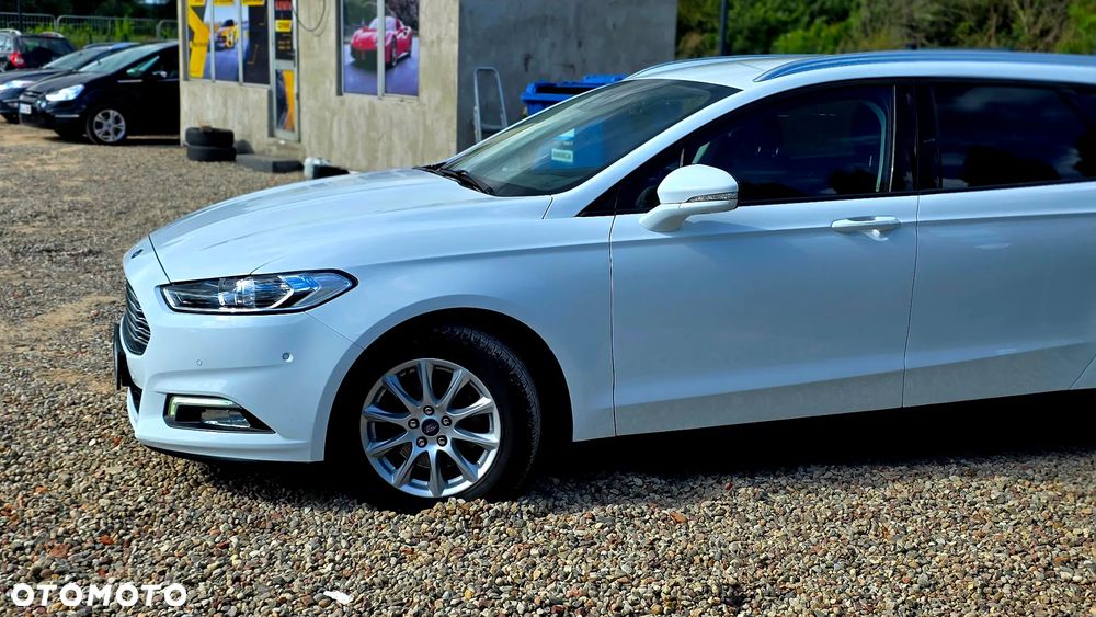 Ford Mondeo 2.0 TDCi Allrad Business Edition - 25