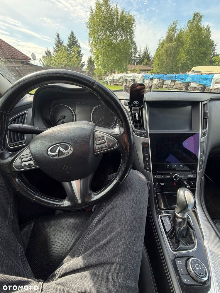 Infiniti Q50 - 11