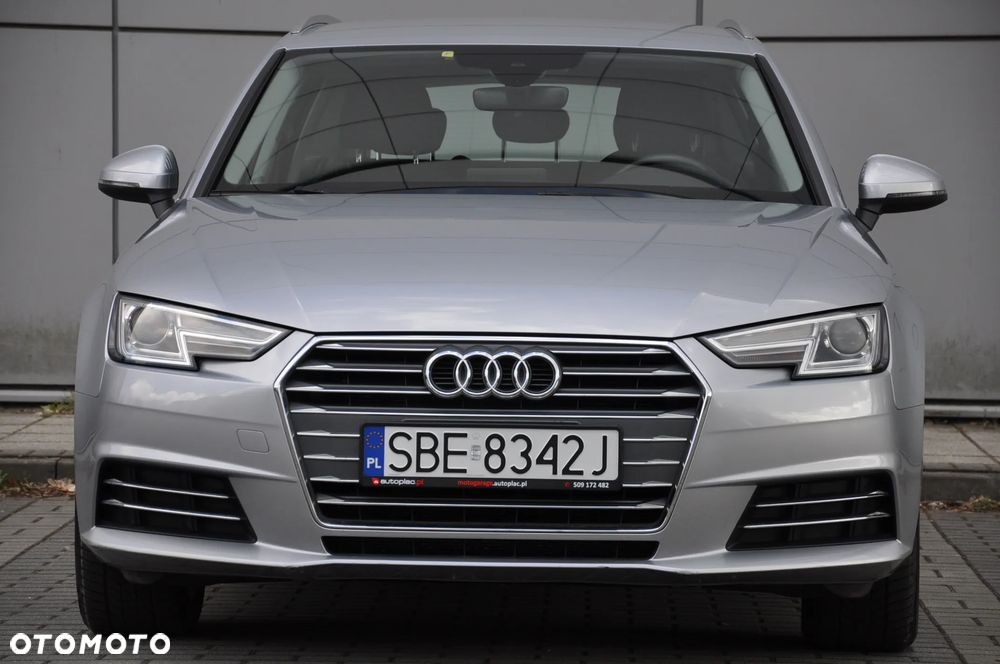 Audi A4 Avant 2.0 TDI ultra S tronic sport - 12