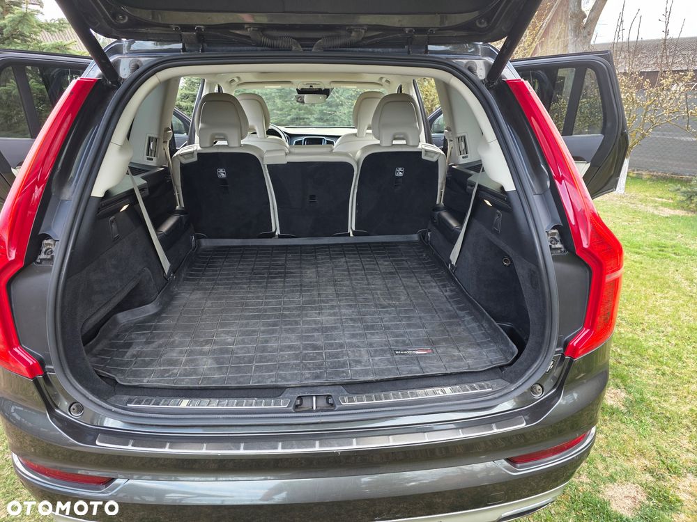 Volvo XC 90 T6 AWD Momentum 7os - 27