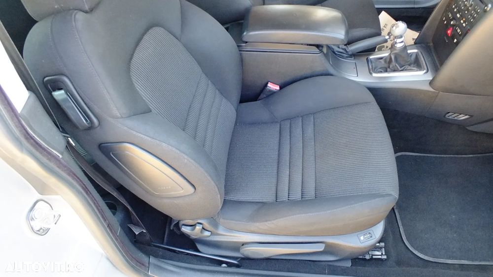 Peugeot 407 Coupe HDi FAP 135 Sport - 20