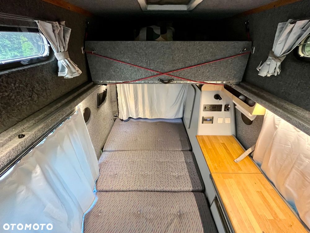Ford Transit - 11