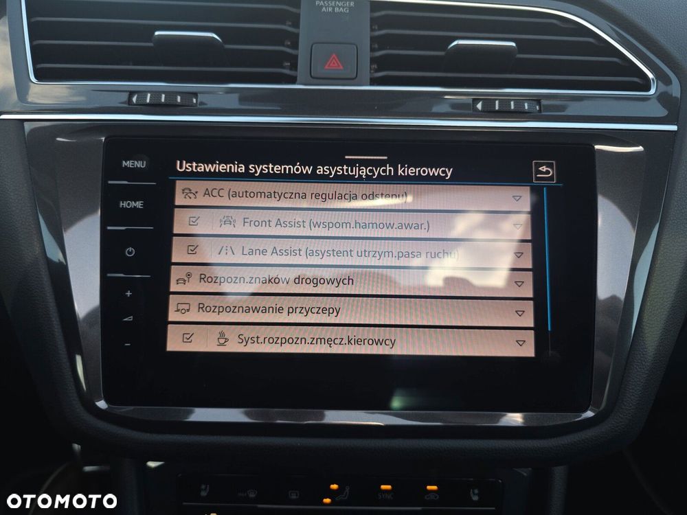 Volkswagen Tiguan - 24