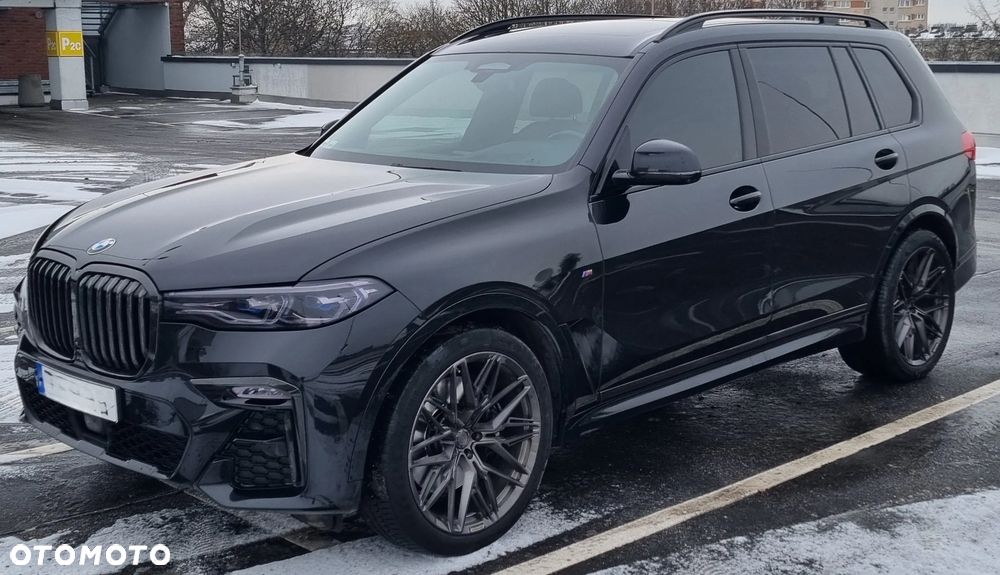 BMW X7 M50i sport - 1