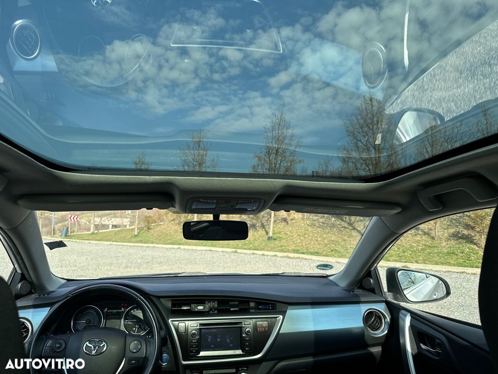 Toyota Auris 1.8 L VVT-i Luna - 8