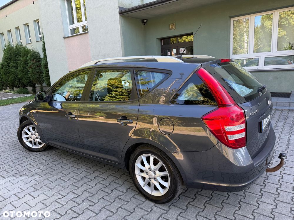 Kia Ceed 2.0 CVVT EX - 14