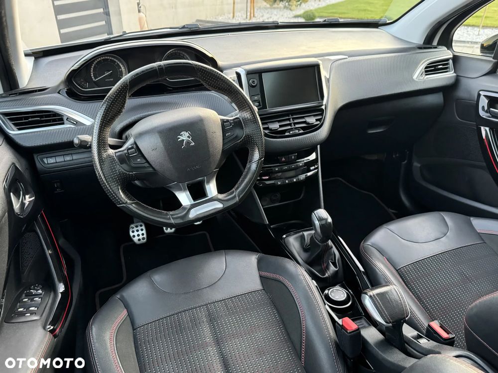 Peugeot 2008 PureTech 110 Stop&Start GT-Line Edition - 22