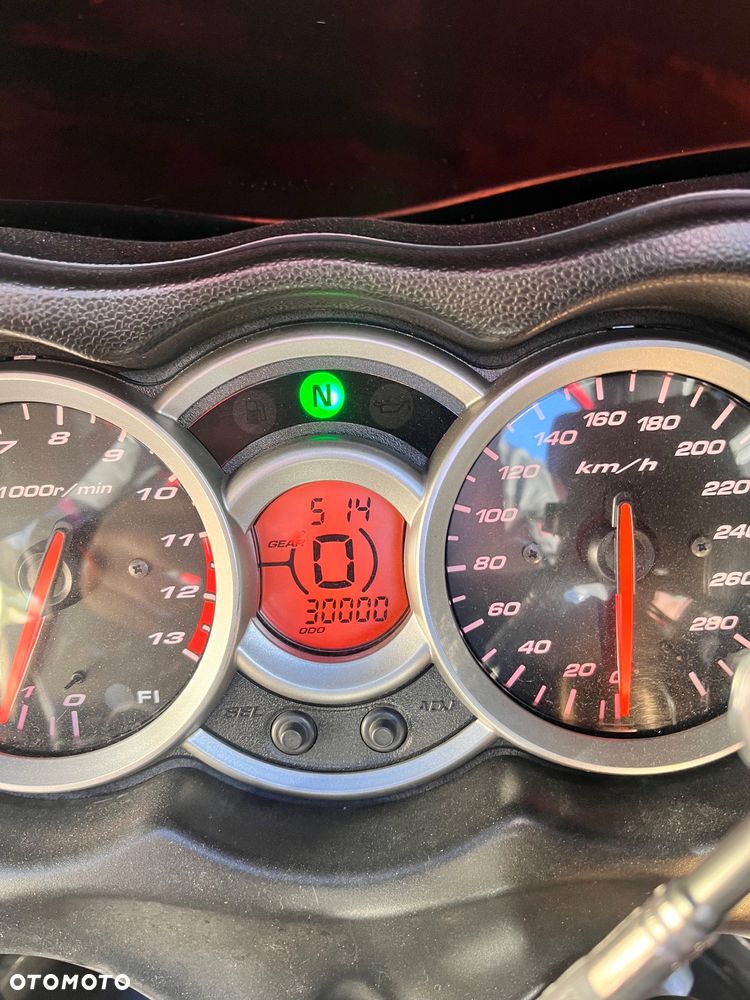 Suzuki Hayabusa - 10