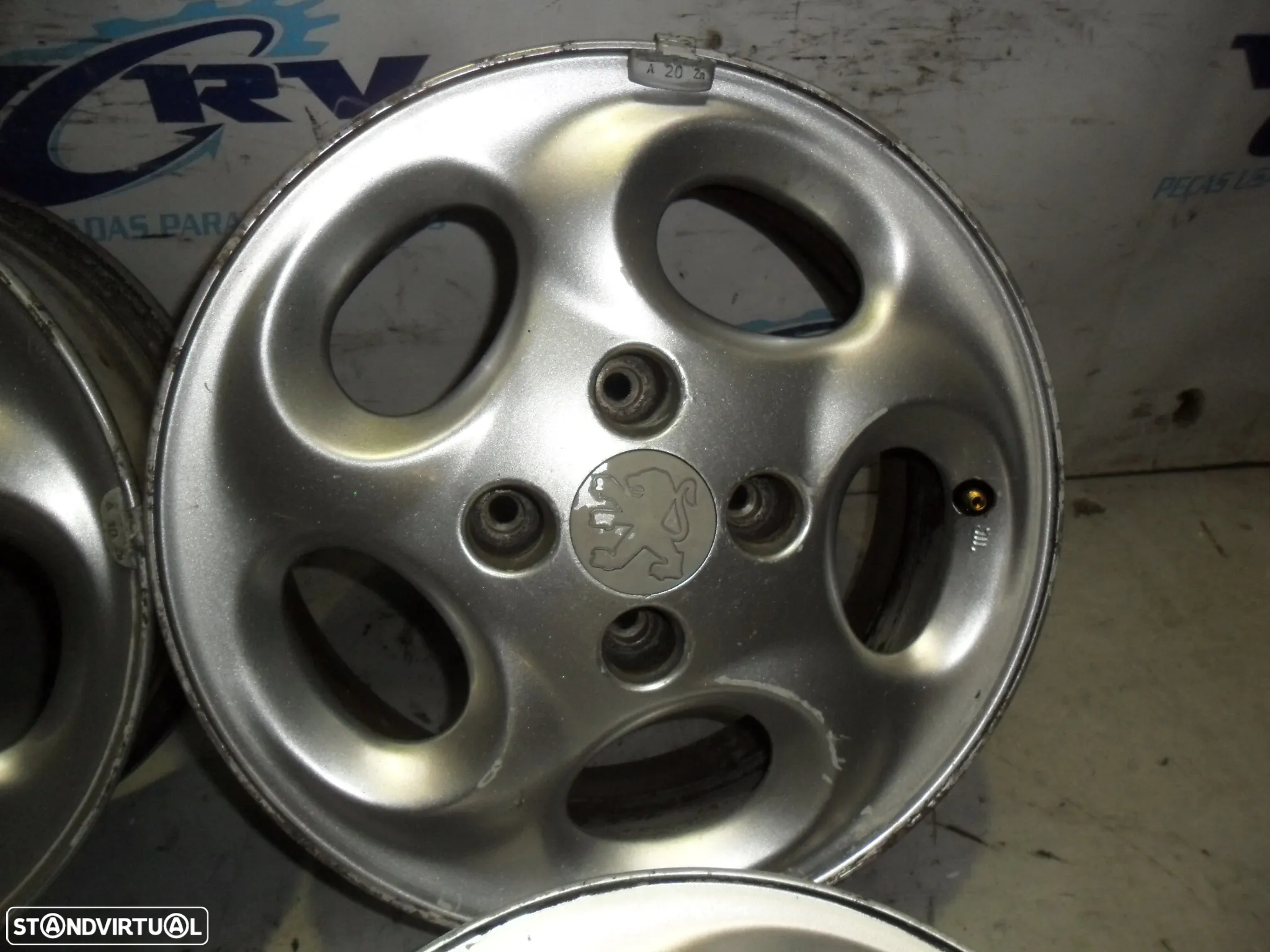 Jantes 14 polegadas Peugeot - 4