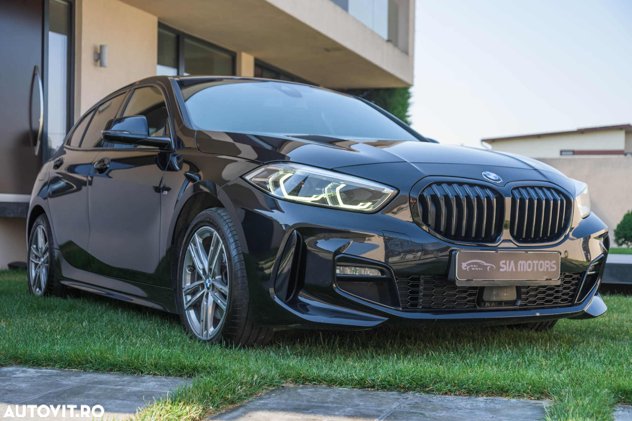 BMW Seria 1 118i Aut. M Sport - 2