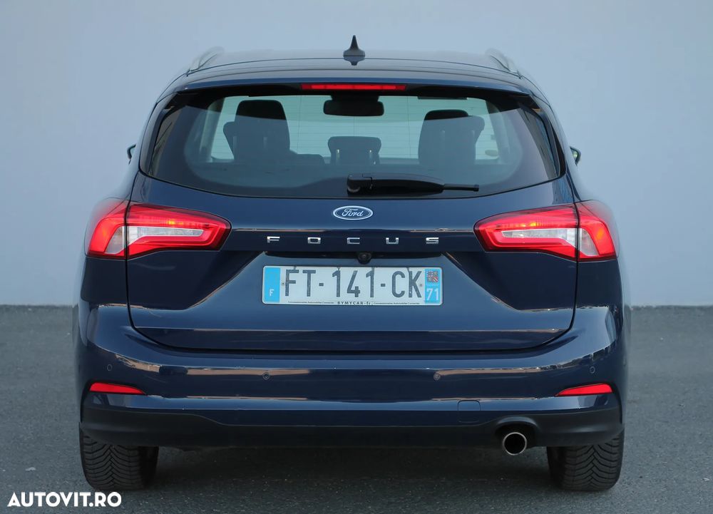 Ford Focus 1.5 EcoBlue Start-Stopp-System TITANIUM - 6
