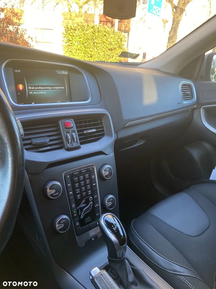 Volvo V40 D2 Drive-E Momentum - 7