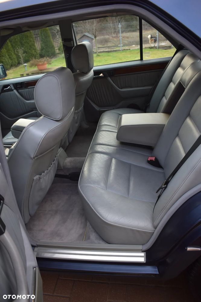 Mercedes-Benz Klasa E 420 Elegance - 14