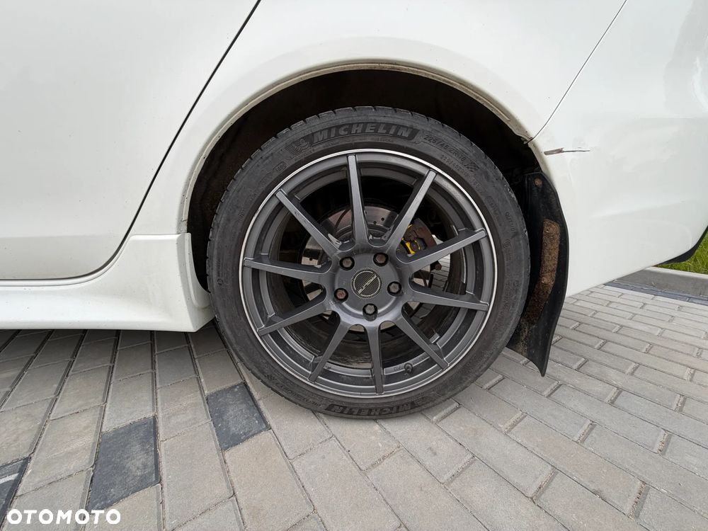 Mitsubishi Lancer 2.0 Ralliart MR - 11