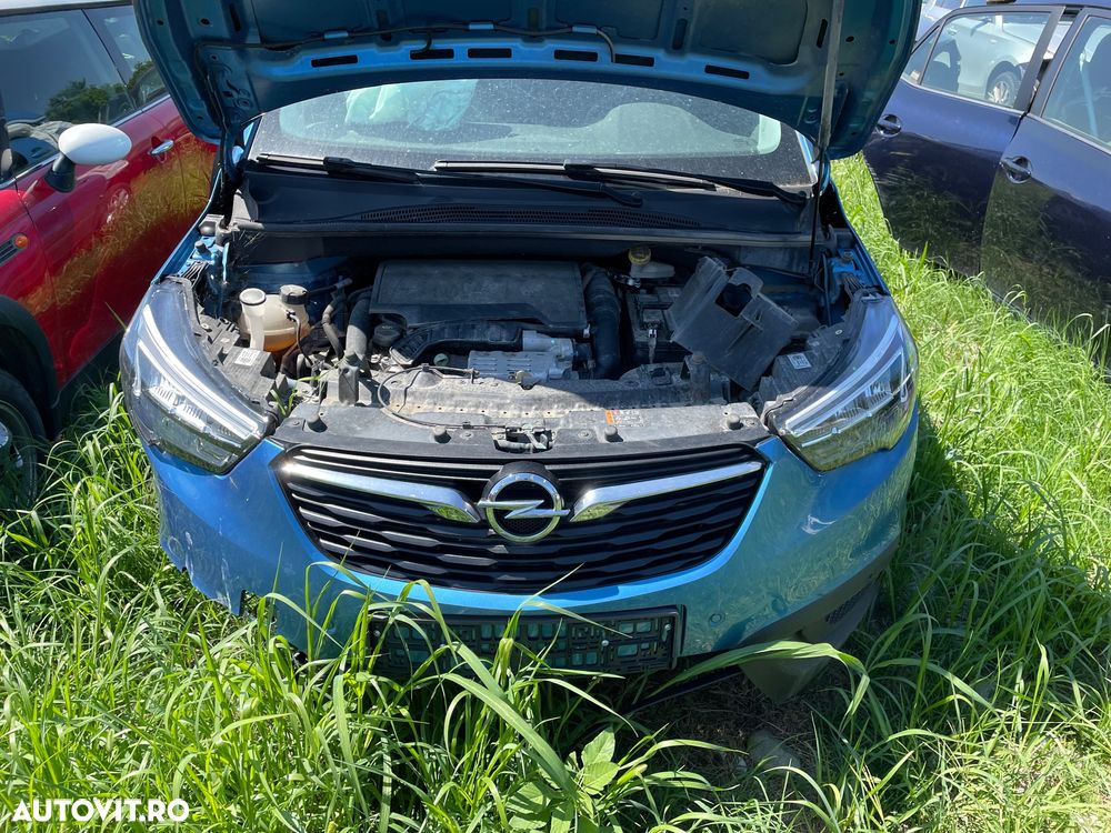 Dezmembrez Opel crossland X 2020 motor 12 benzină turbo 96kw cod HN05 cutie manuală climă faruri led matrix crosland - 3
