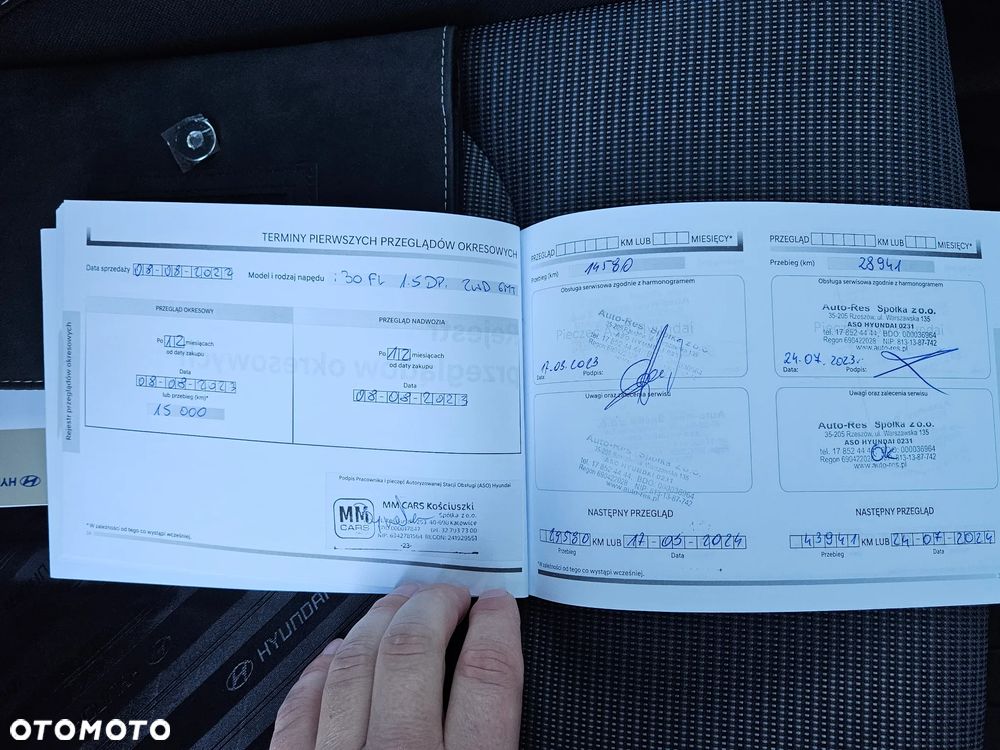 Hyundai i30 1.5 DPI Classic + - 13