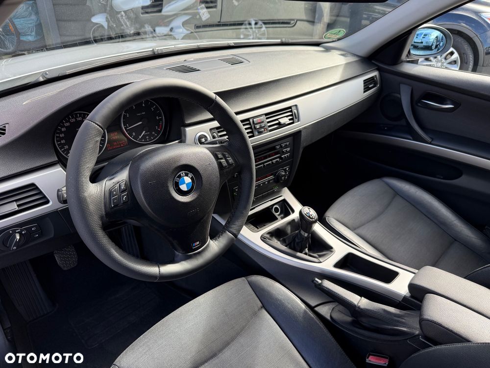 BMW Seria 3 - 19