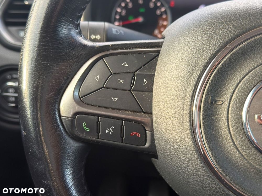 Jeep Renegade - 35