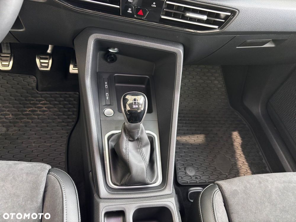 Volkswagen Caddy - 23