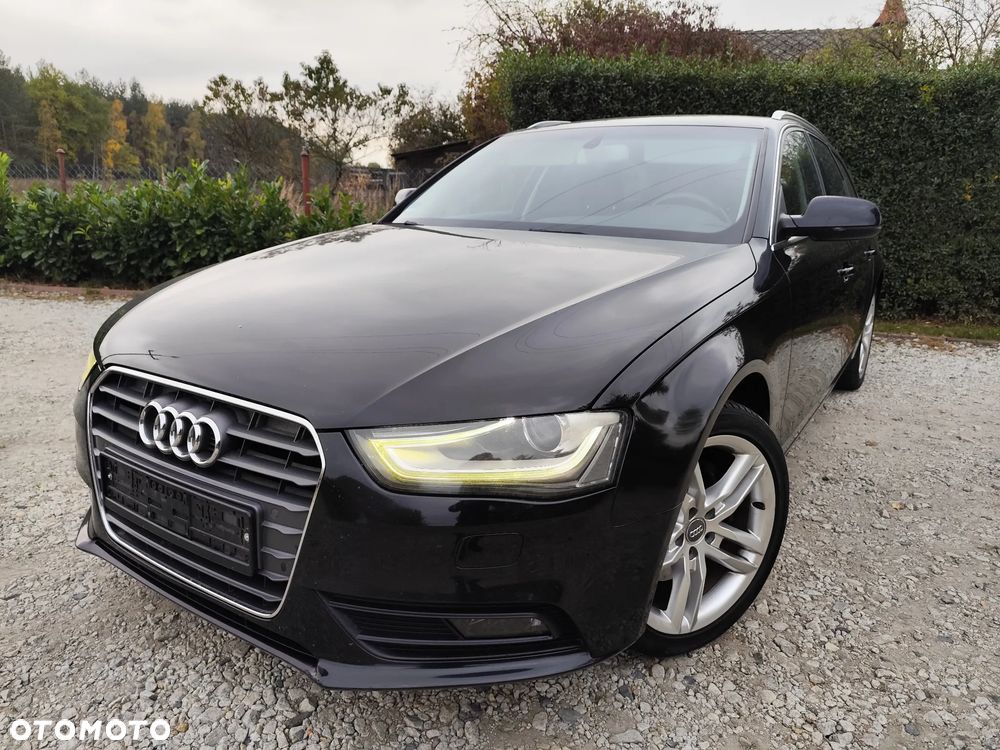 Audi A4 Avant 2012 photo 2
