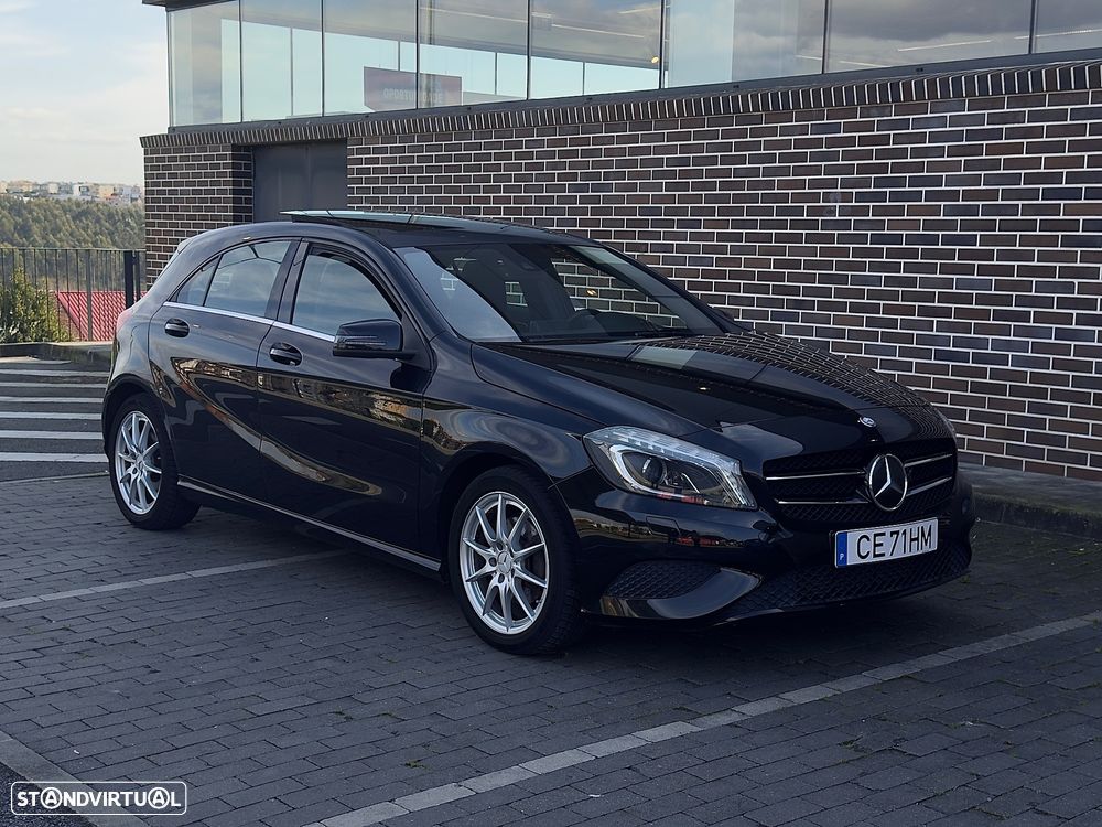 Mercedes-Benz A 180 (BlueEFFICIENCY) - 2