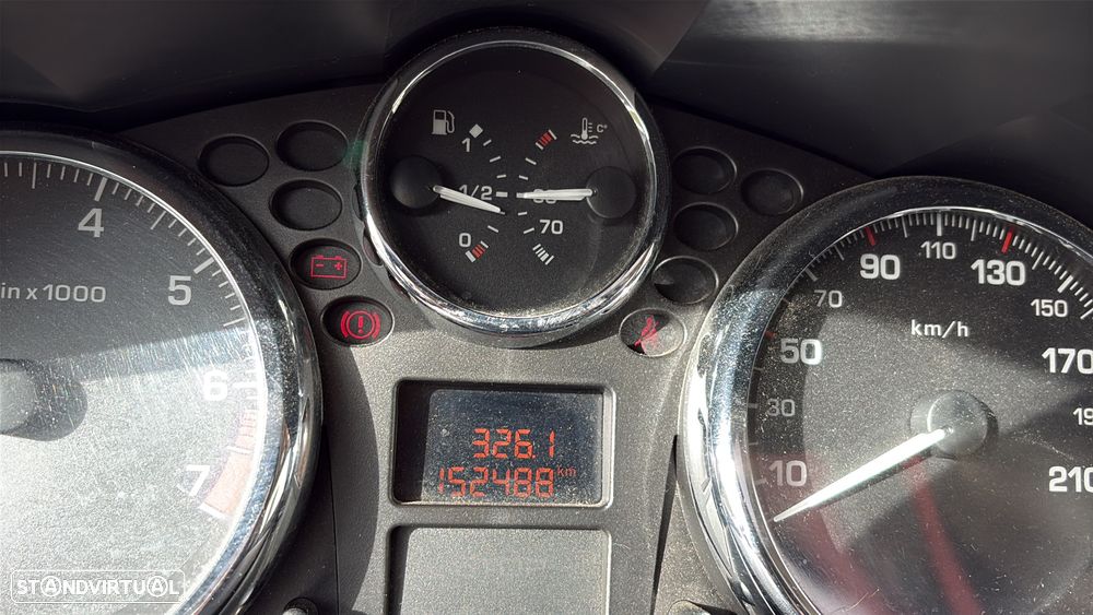 Peugeot 207 1.4 16V Trendy - 4