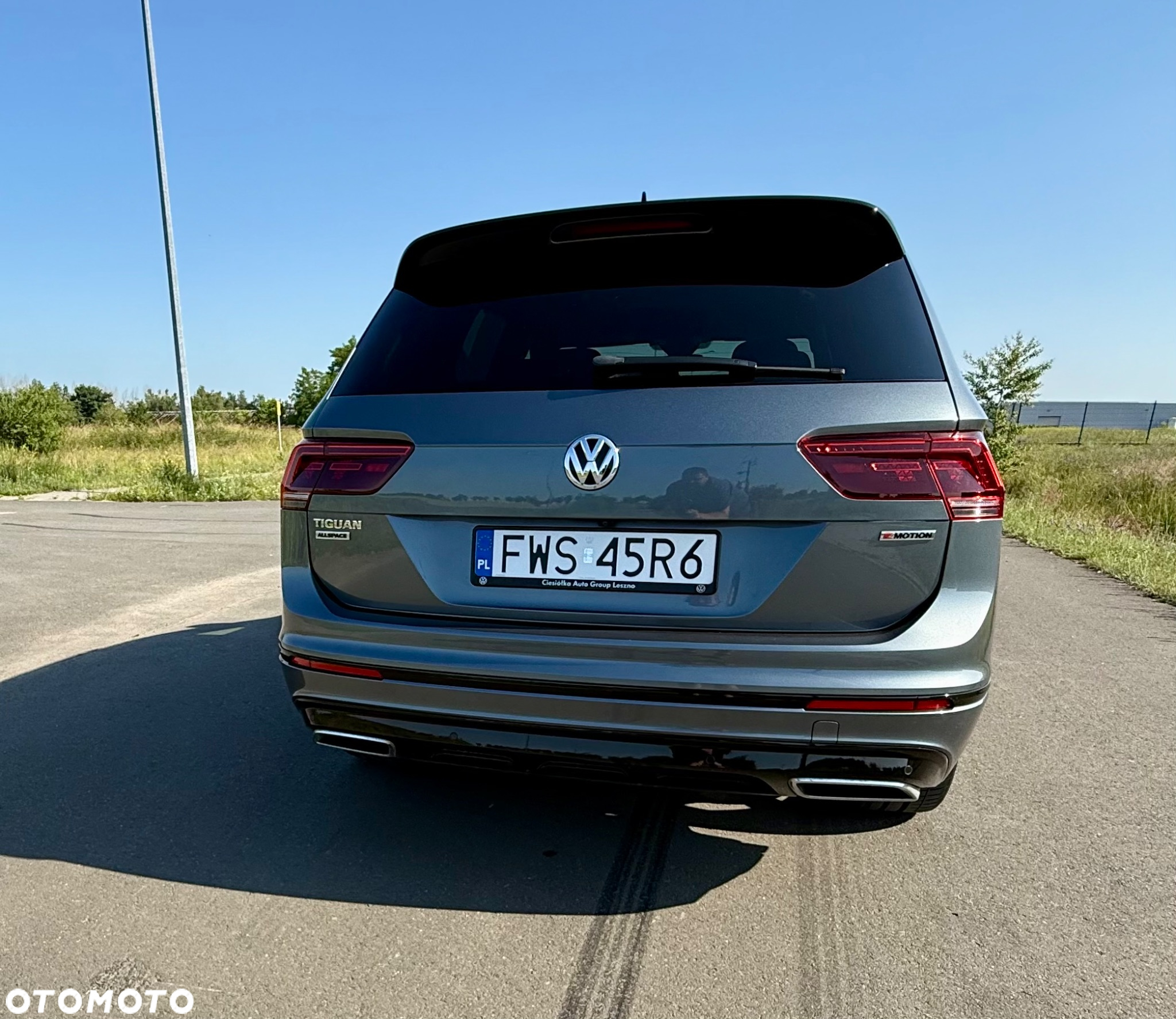 Volkswagen Tiguan 2.0 TDI SCR 4Mot R-Line DSG - 10