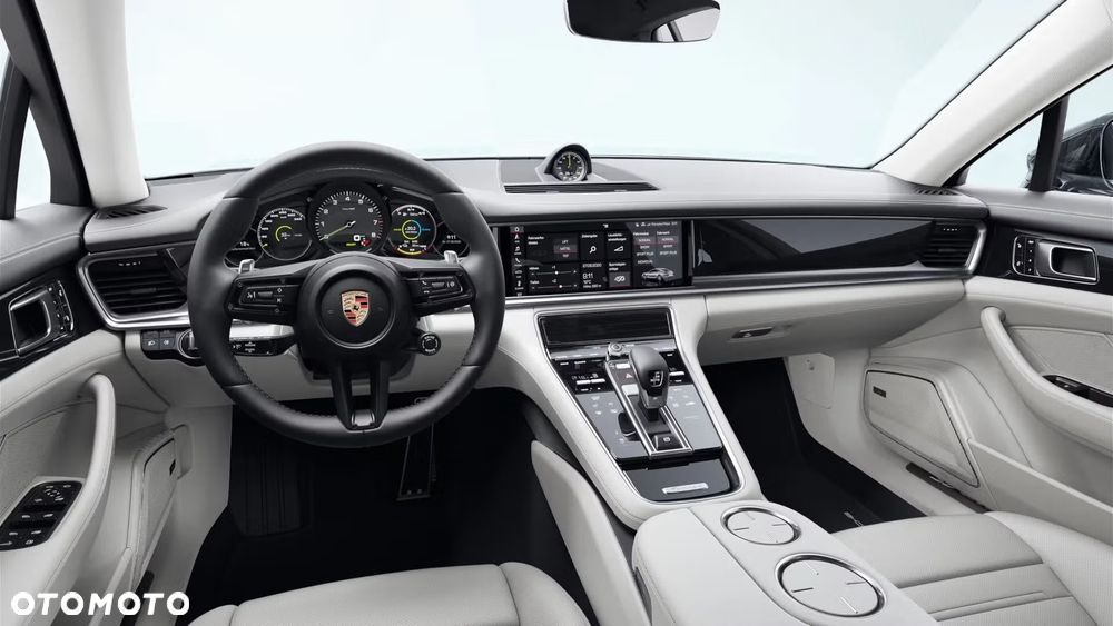 Porsche Panamera 4S E-Hybrid - 4