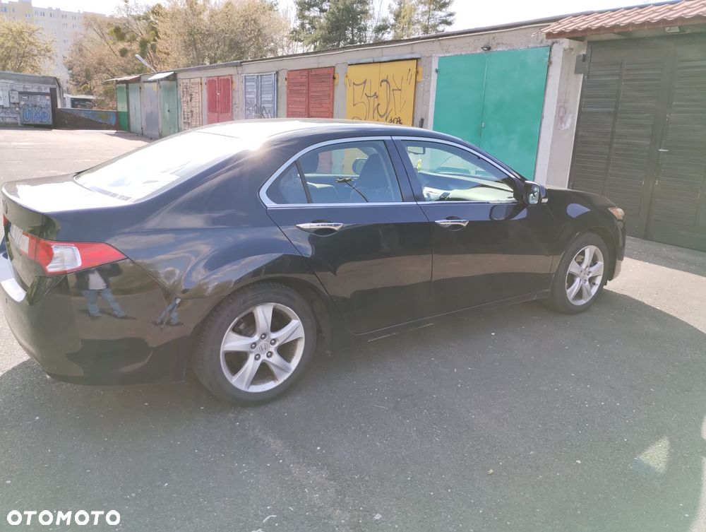 Honda Accord 2.0 Elegance - 12