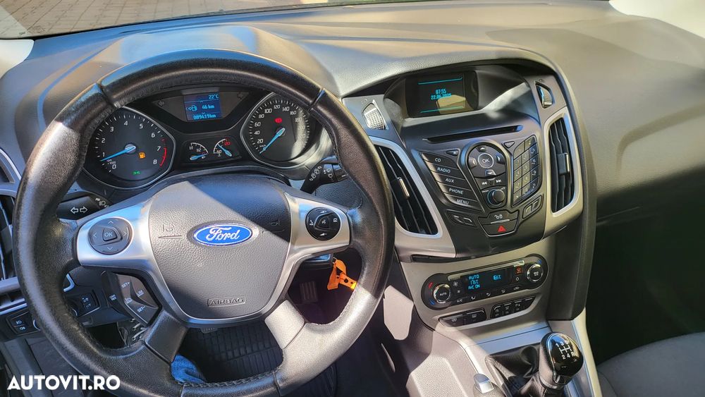 Ford Focus 1.0 EcoBoost Start-Stopp-System TREND - 29