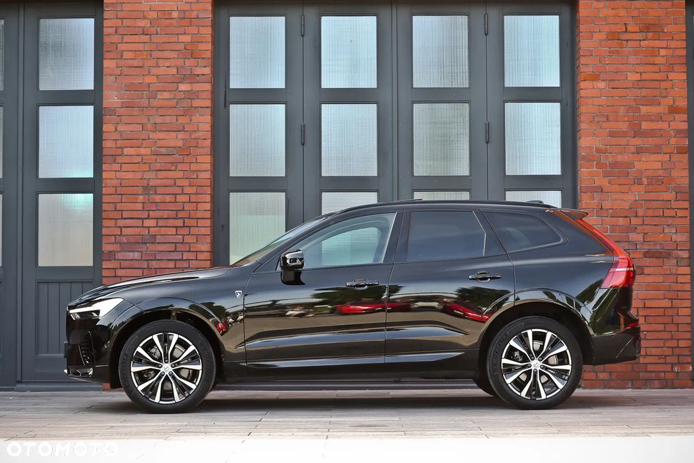 Volvo XC 60 B5 D AWD Ultimate Dark - 10