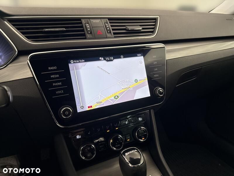 Skoda Superb 2.0 TSI Style DSG - 17