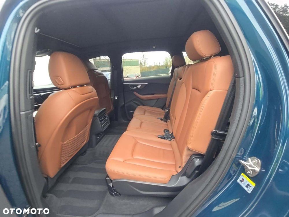 Audi Q7 - 15