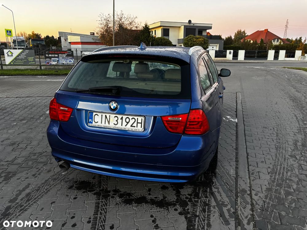 BMW Seria 3 318d - 6