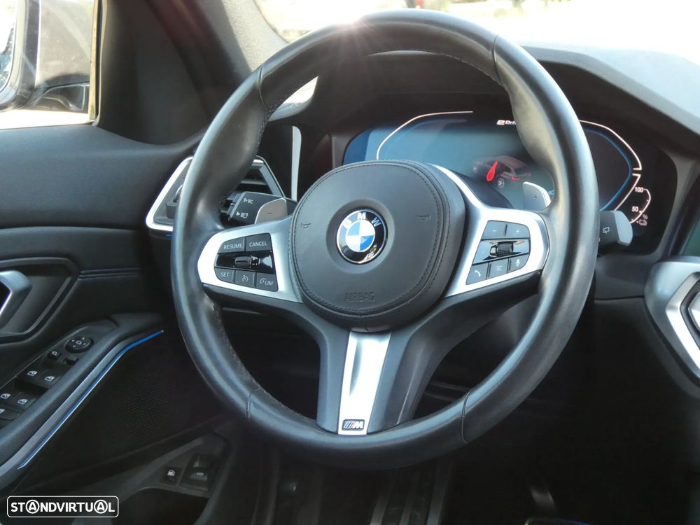 BMW 330 e Pack M Auto - 12