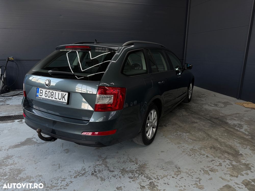 Skoda Octavia - 3