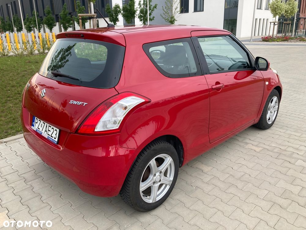 Suzuki Swift 1.2 - 13