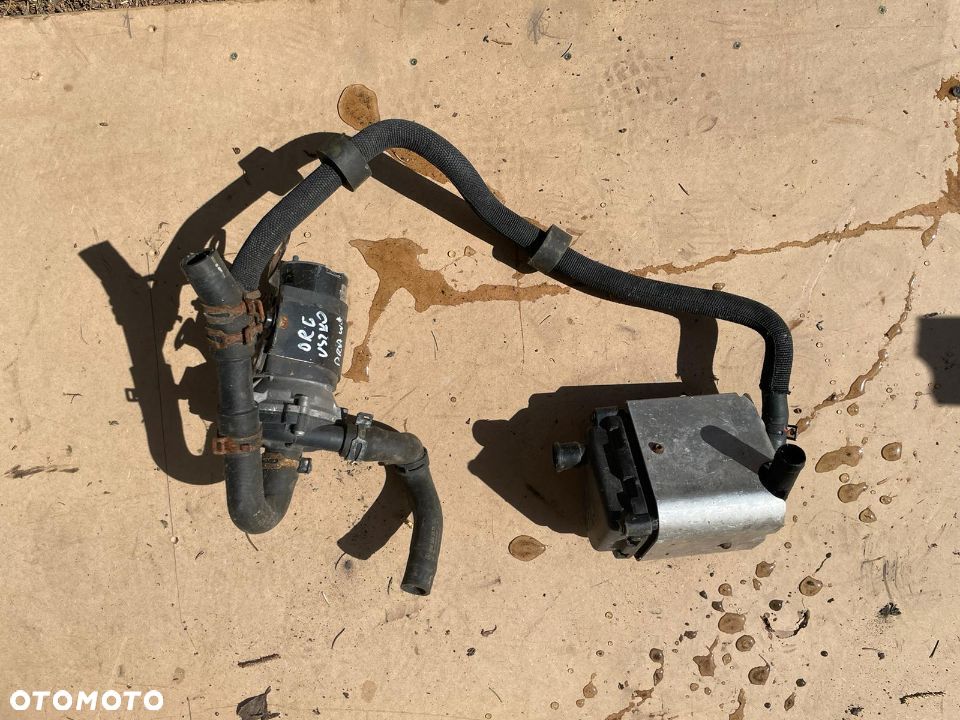 Dodatkowa pompa wody obiegu wody AMG Mercedes GLS X166 W166 166 A1665011420 - 1