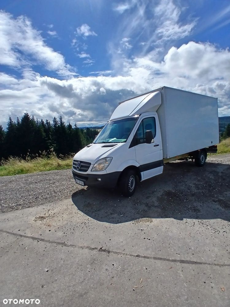 Mercedes-Benz Sprinter - 3