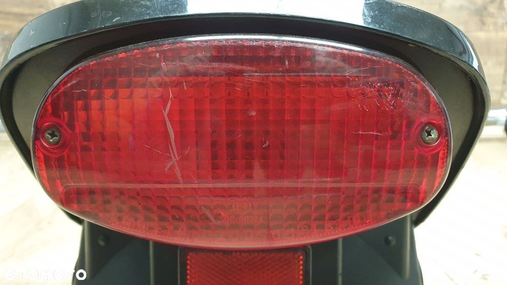 Błotnik tył lampa kierunkowskazy Yamaha XVS1100 Drag Star Custom - 10