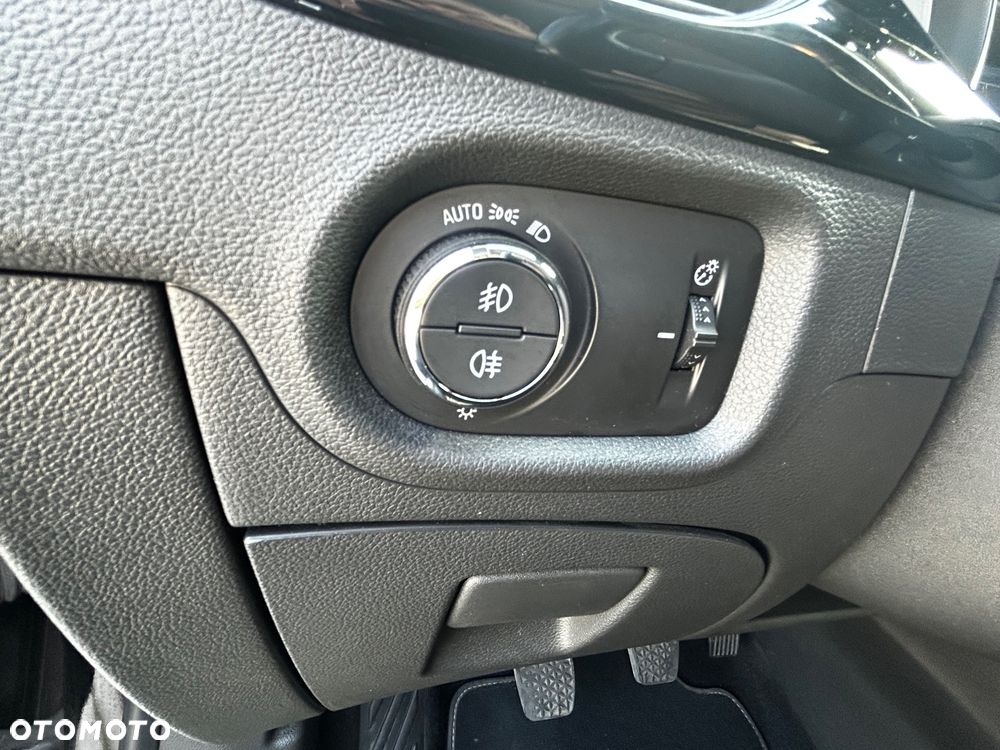 Opel Astra 1.4 Turbo Start/Stop ON - 34