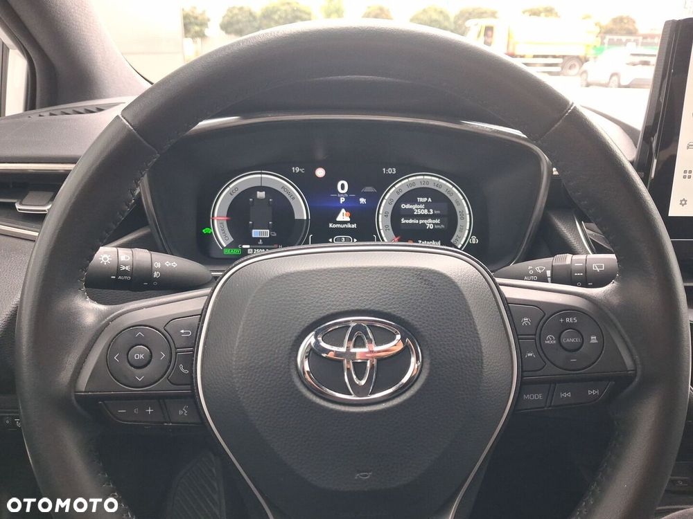 Toyota Corolla 1.8 Hybrid Comfort - 19