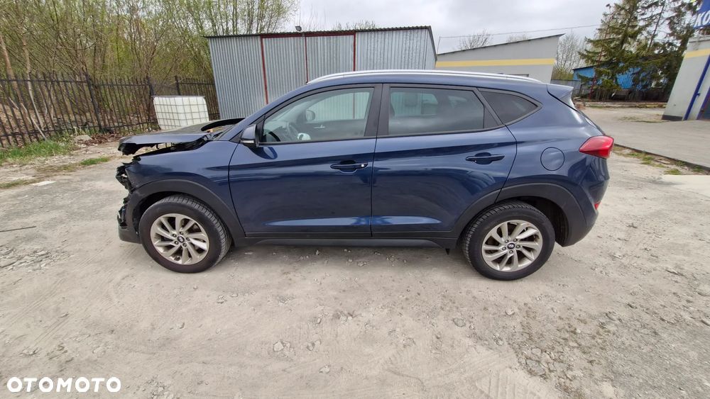 Hyundai Tucson blue 1.7 CRDi 2WD Style - 3